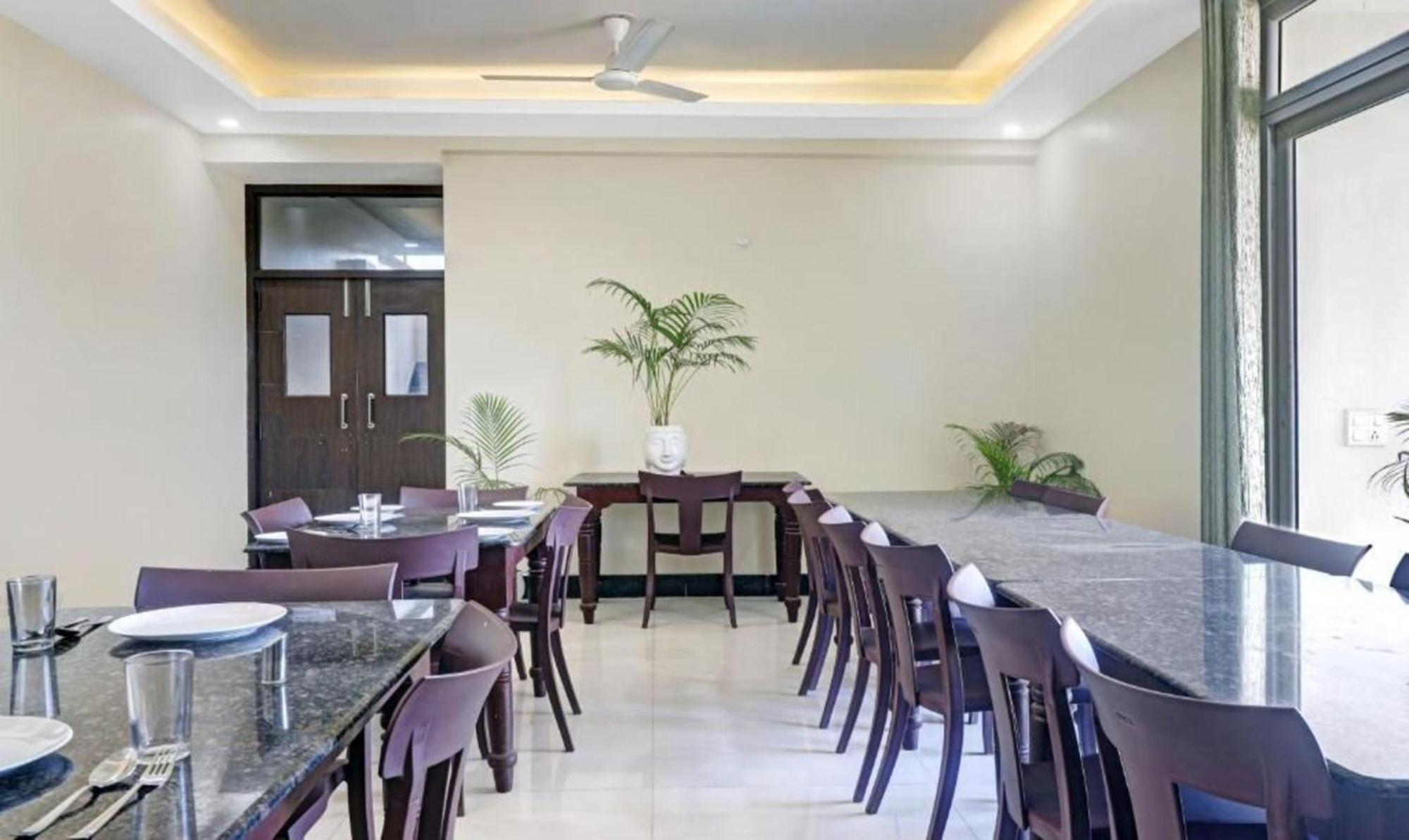 Hotel Ravi Residency Bharatpur Luaran gambar