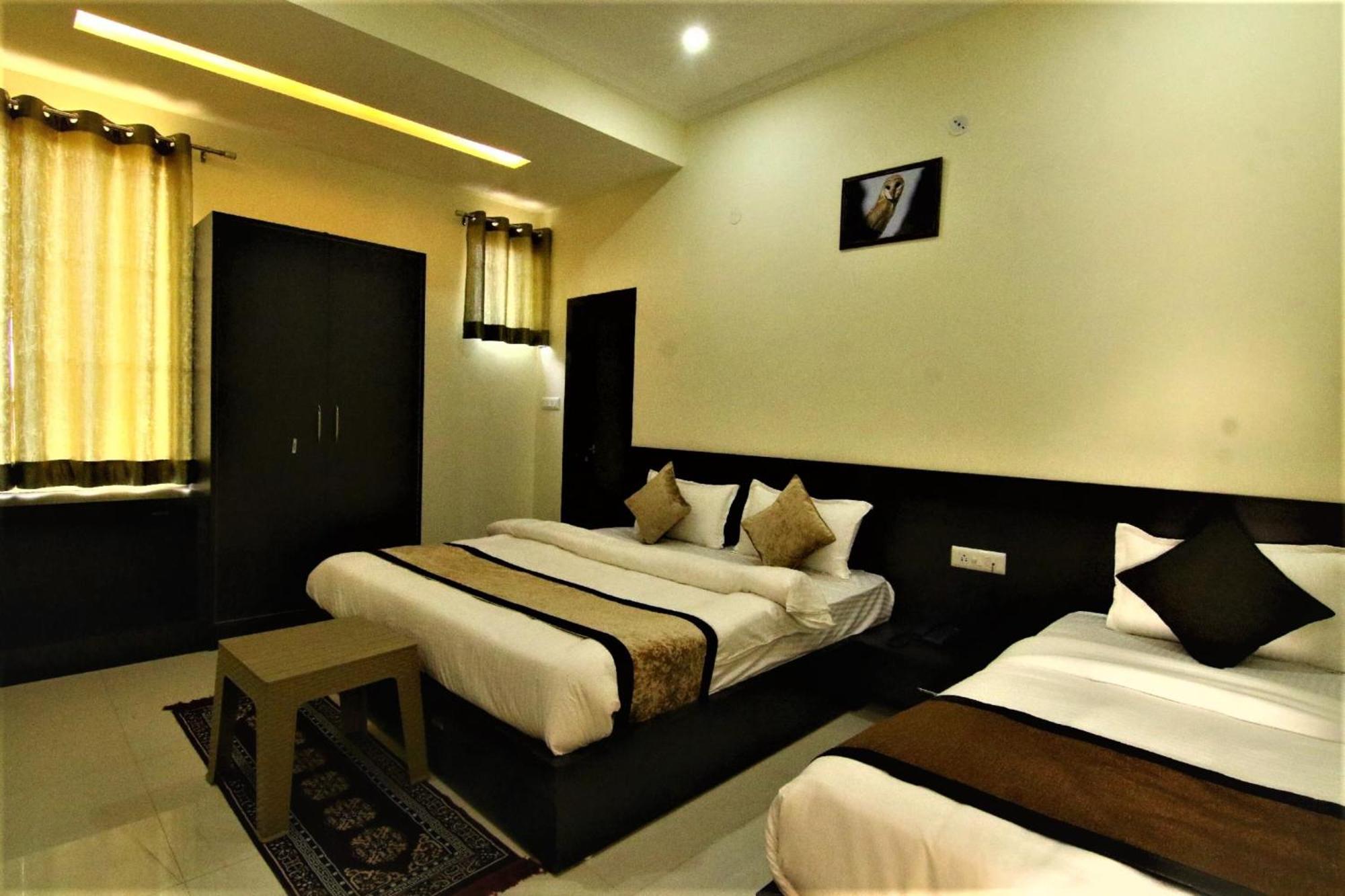 Hotel Ravi Residency Bharatpur Luaran gambar